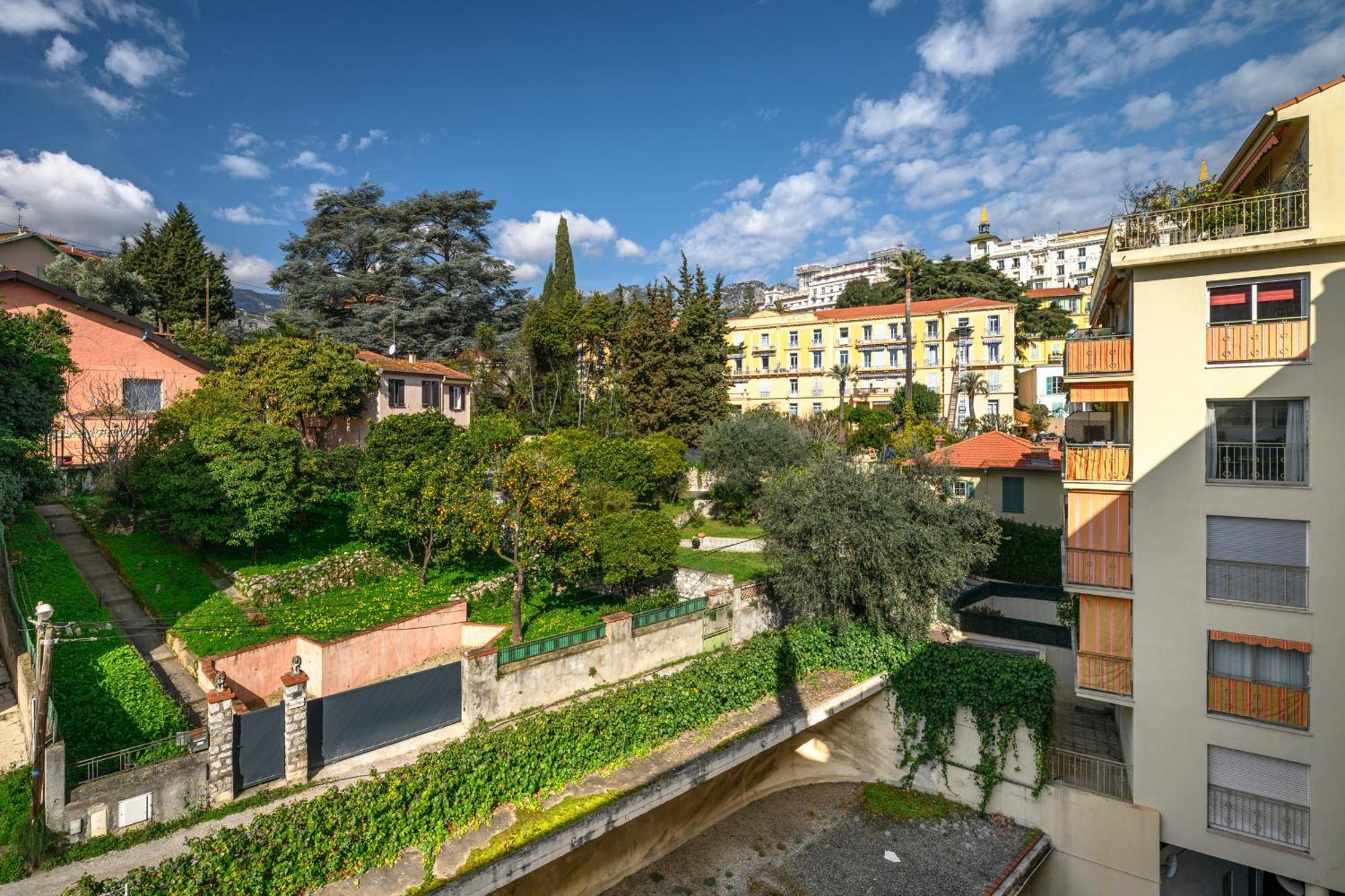'L'Alicante Proche' Gare, Terrasse, Vue Mer Menton Exteriör bild